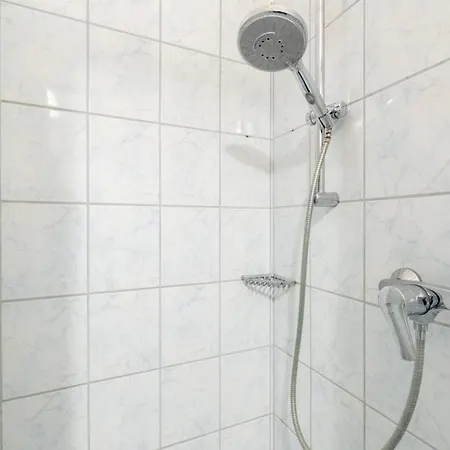 Apartmán Coy - Near Uni & Station With 24 7 Check-in *