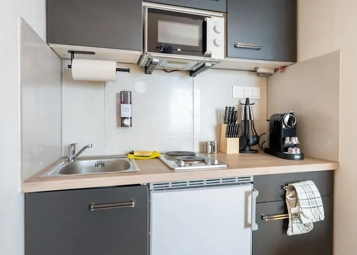 Coy - Near Uni & Station With 24 7 Check-in * Leoben (Styria)