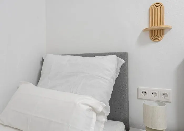 Coy - Near Uni & Station With 24 7 Check-in Leoben (Styria)