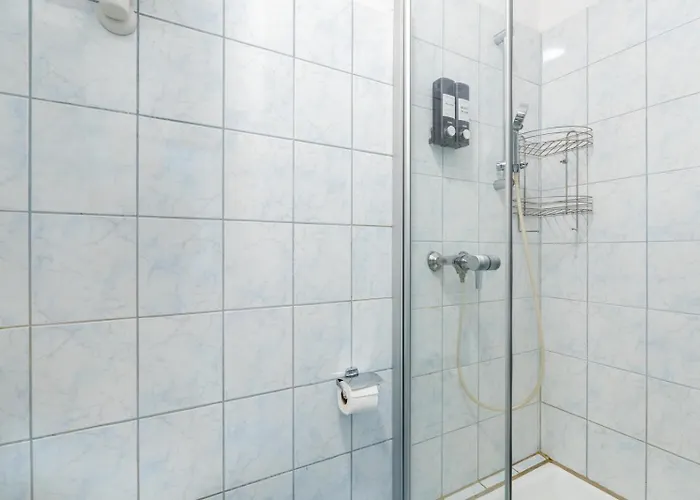 Coy - Near Uni & Station With 24 7 Check-in Apartment Leoben (Styria)