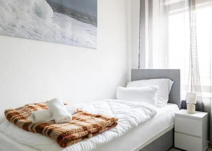 Coy - Near Uni & Station With 24 7 Check-in Apartment Leoben (Styria)