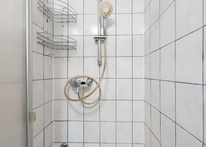 Coy - Near Uni & Station With 24 7 Check-in Apartment Leoben (Styria)