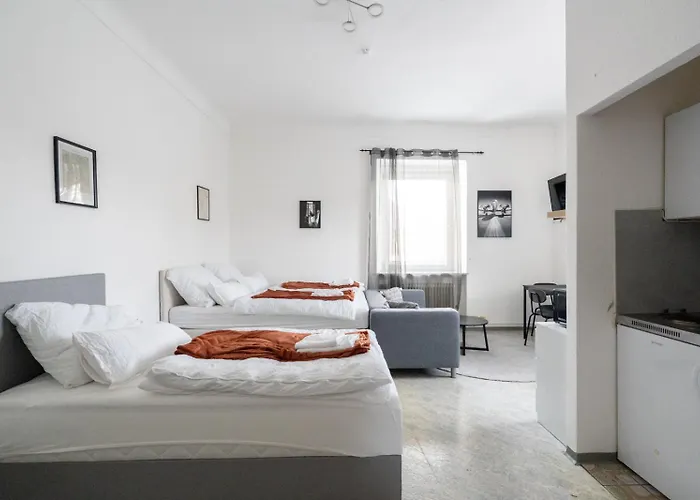 Apartment Coy - Near Uni & Station With 24 7 Check-in Leoben (Styria)